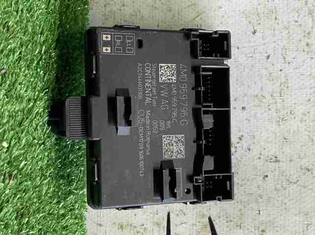 4M0959795G VAG Блок комфорта задней двери купить в Ирпень