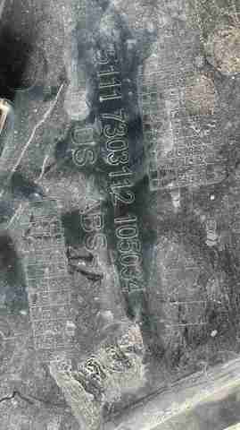 BMW 51117303112 Воздуховод тормозного диска правый в наличии Украина