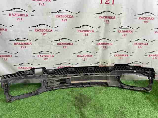 BMW 51128061579 Кронштейн бампера заднего центральный в наличии Хмельницкий