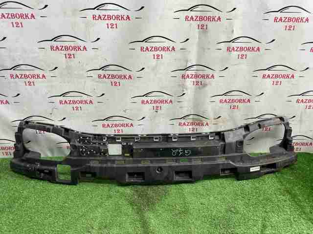 Кронштейн бампера заднего, центральный 51128061579 BMW