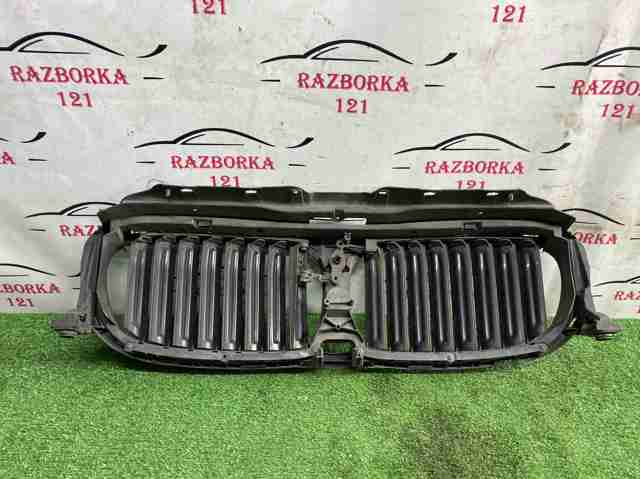51137497205 BMW Решетка радиатора купить в Чернигов