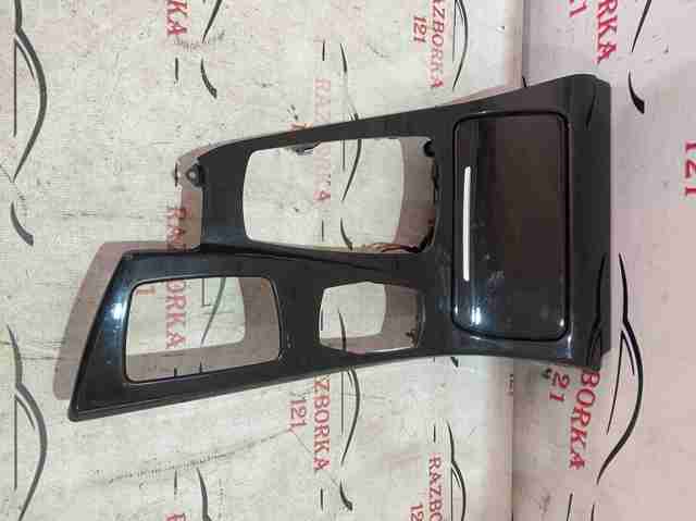 51169206389 BMW Накладка декоративная центральной консоли купить в Николаев