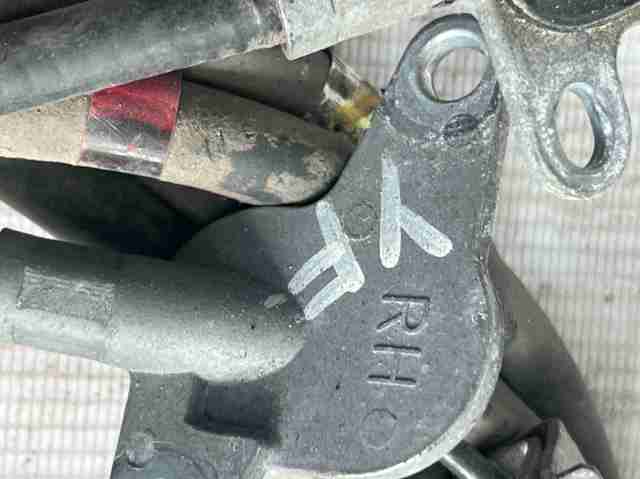 Трос стояночного тормоза задний правый 597703Q300 HYUNDAI