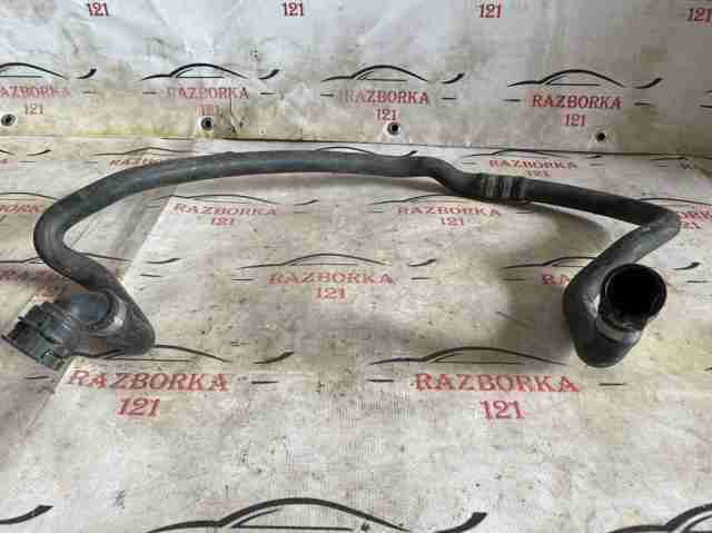 Патрубок печки 64219179582 BMW