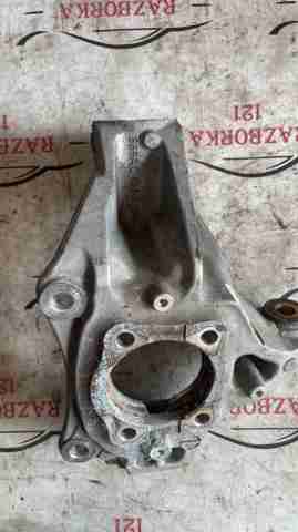 Цапфа поворотная левая 68080869AB CHRYSLER