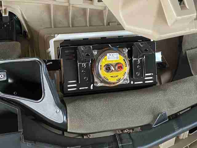 Панель передняя "торпедо" 682009TB2A NISSAN