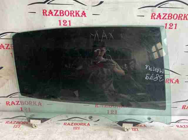 Окно задней двери 823004RA0A NISSAN