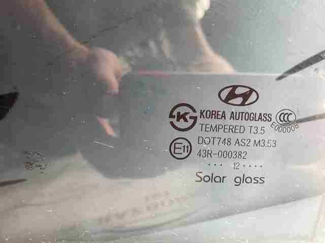 HYUNDAI 834113S010 Стекло двери задней левой в наличии Ирпень