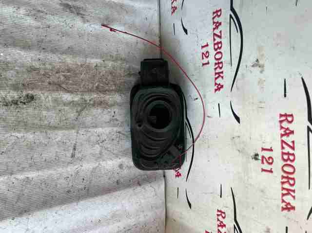 Уплотнитель заливной горловины топливного бака 8W0809906 VAG