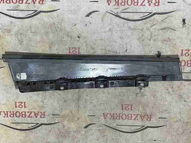 8W0839902A VAG купить в Ирпень