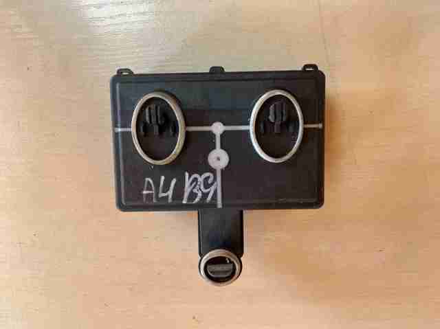 VAG 8W0959595H Блок комфорта задней двери в наличии Чернигов