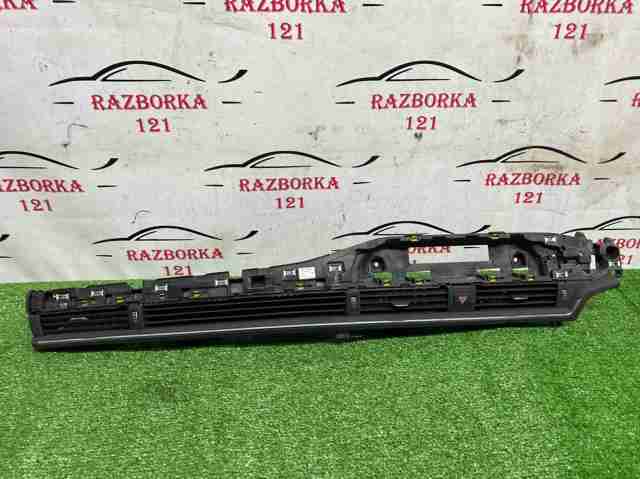 Вентиляция передка 8W1820902E VAG
