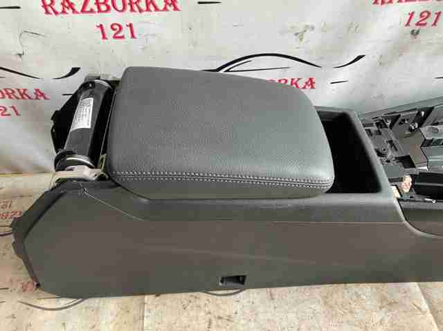 VAG 8W1863241A Консоль панели управления центральная в наличии Сумы