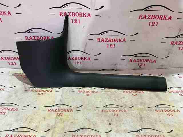 Обшивка стойки кузова внутренняя, передняя правая 8W1867272A VAG