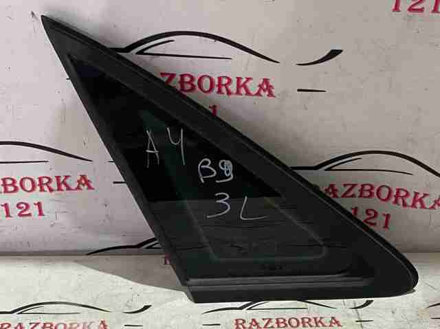 Стекло багажника, левое 8W5845299F VAG