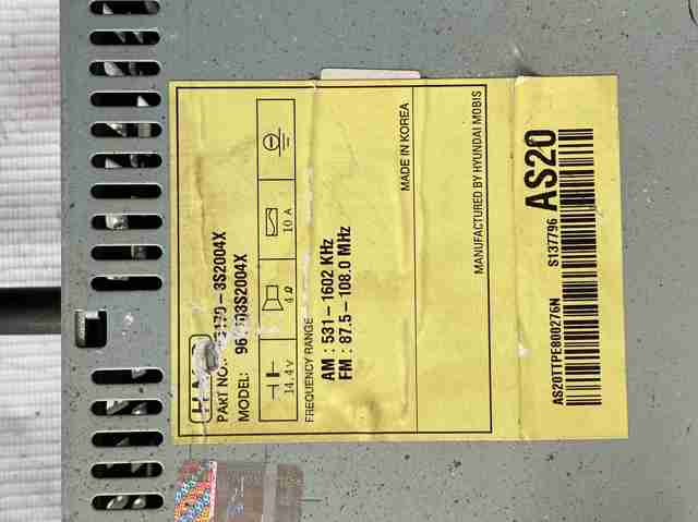 961703S2004X HYUNDAI Магнитола (радио AM/FM) купить в Павлоград