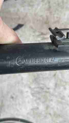 A1768600147 MERCEDES Держатель форсунки омывателя фары (подъемный цилиндр) купить в Ровно
