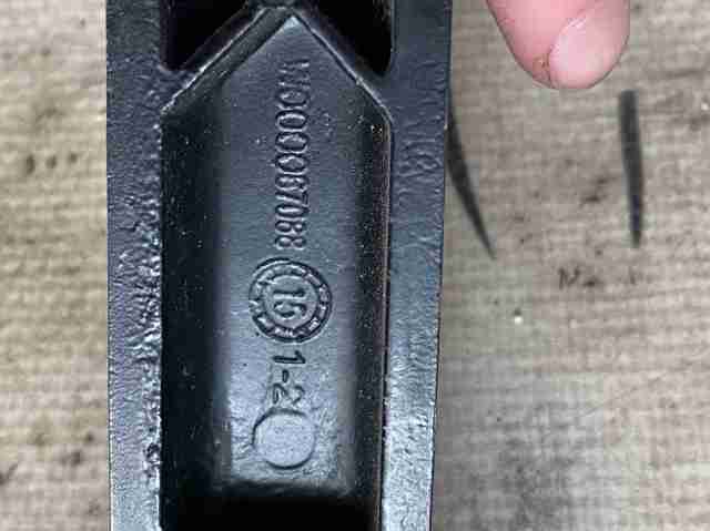 BB5Z17526D FORD Поводок стеклоочистителя купить в Киев