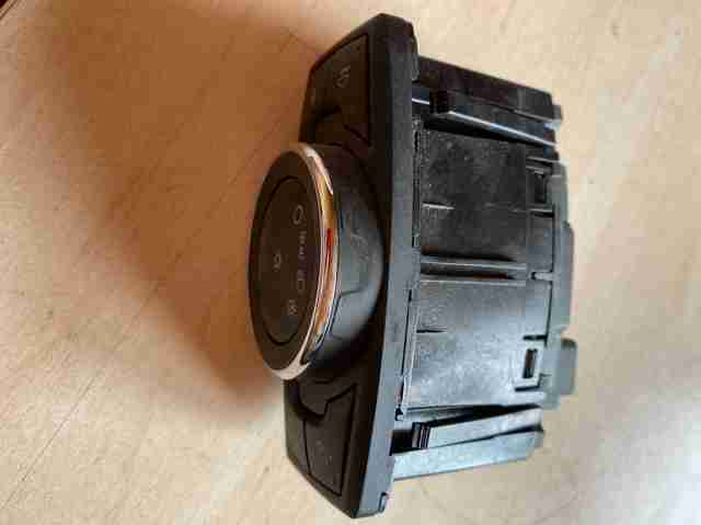 GB5T13D061CCW FORD купить в Павлоград