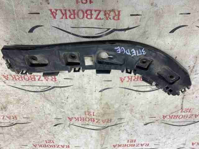 Направляющая заднего бампера, правая KT4Z17D942D FORD