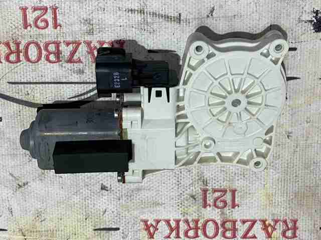 T4A16779 JAGUAR Механизм стеклоподъемника двери задней правой купить в Ужгород
