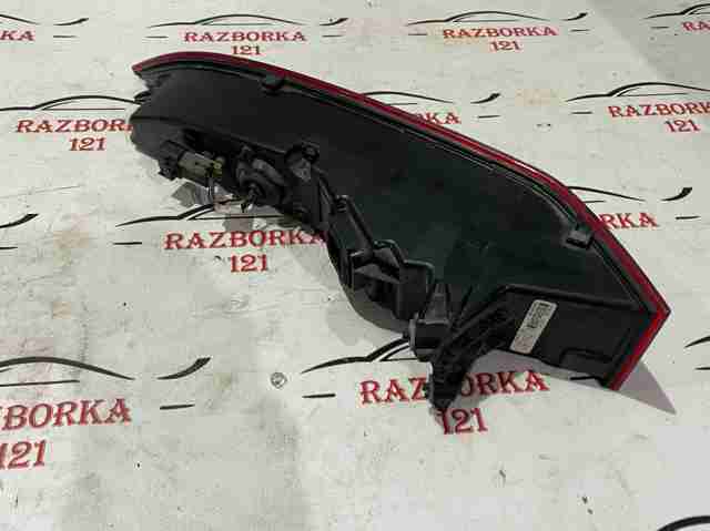 T4A37907 JAGUAR Фонарь задний правый внешний купить в Ужгород