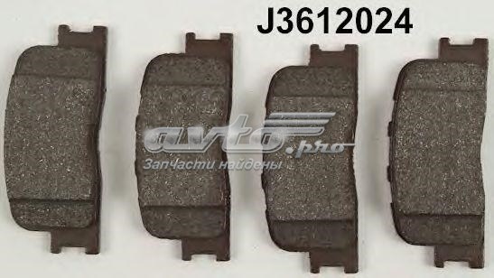 Задние колодки Toyota Camry V