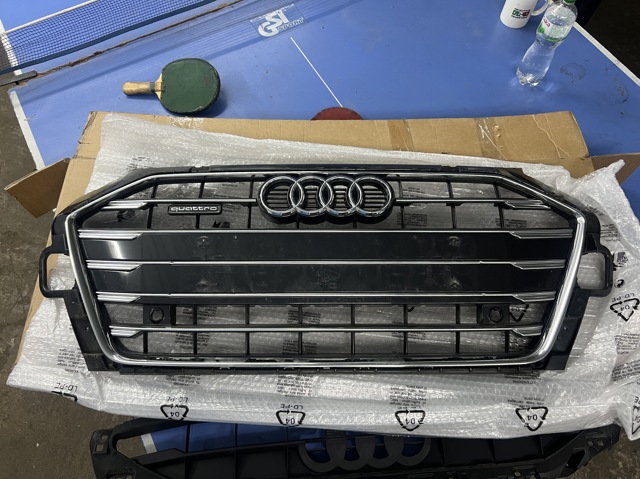 Решетка 8W0853651DH VAG