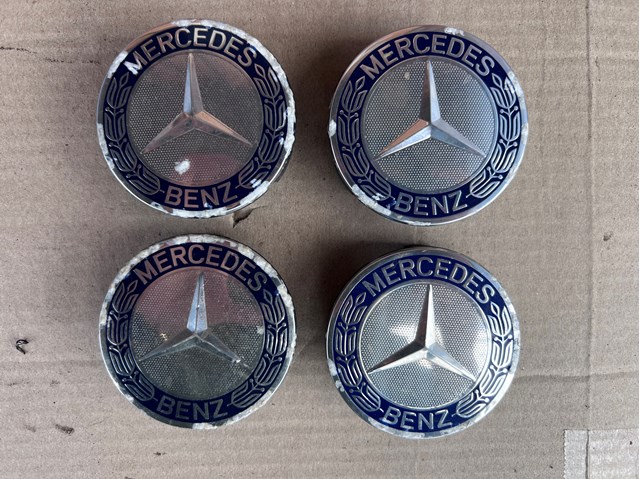 Колпаки на колеса A1714000025 MERCEDES