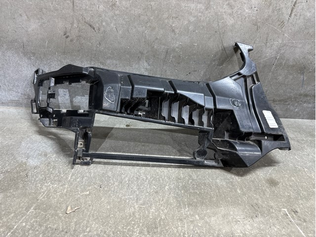 51117399978 BMW Кронштейн крепления противотуманной фары правой купить в Николаев