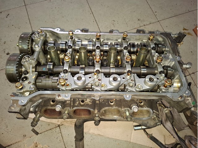 Корпус распредвала 1110737012 TOYOTA