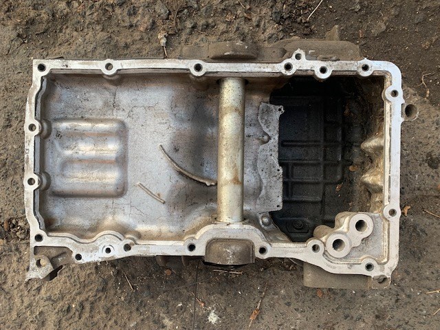 Картер масляный 11110EY00A NISSAN