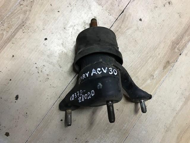 TOYOTA 1237228020 Левая подушка двигателя в наличии Павлоград