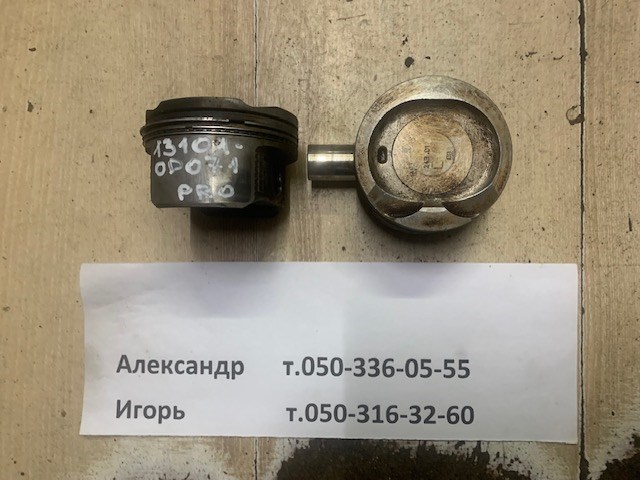 Комплект поршней 131010D071 TOYOTA