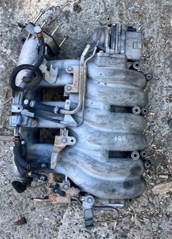 Коллектор впускной 140103Y111 NISSAN
