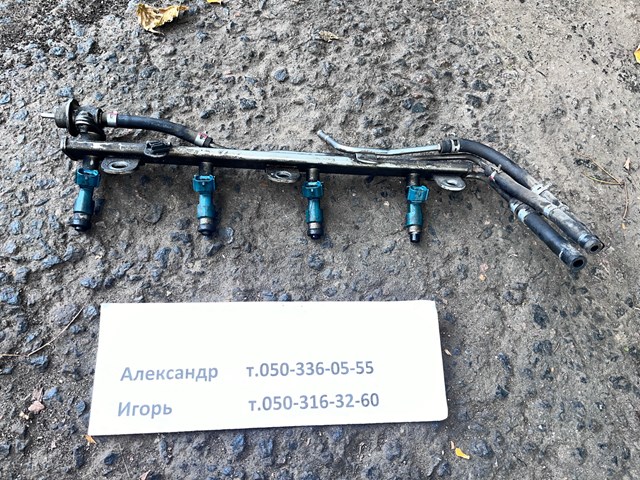 Топливные форсунки 1571065J00 SUZUKI