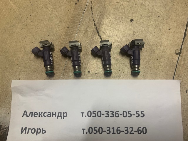 Форсунка инжектора 166002Y917 NISSAN