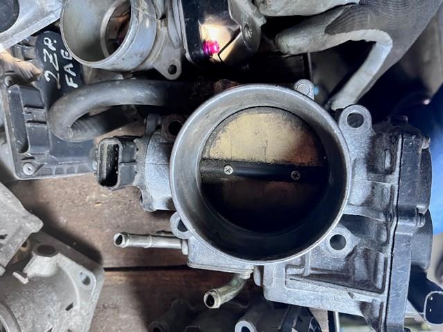 Дроссельная заслонка 2203050160 TOYOTA