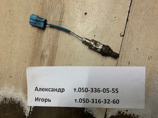 Лямбда зонд, датчик кислорода до катализатора 226916N206 NISSAN