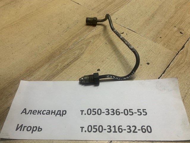 2370427011 TOYOTA Трубка топливная форсунки 4-го цилиндра купить в Ирпень