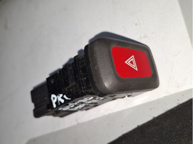 Кнопка аварийного сигнала 252904M410 NISSAN