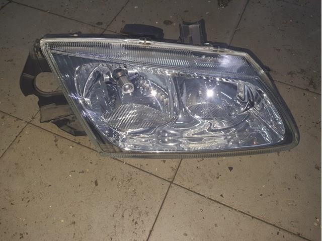 Вставка фары правой 26025BN011 NISSAN