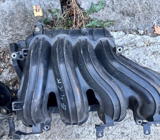 Коллектор впускной 283102G800 HYUNDAI