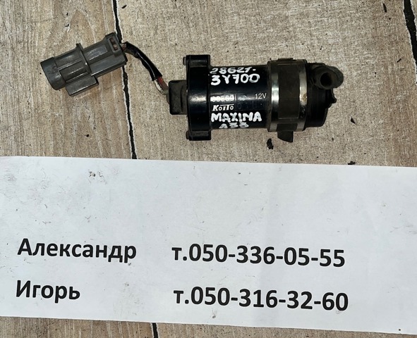 Насос омывателя фар 286213Y700 NISSAN