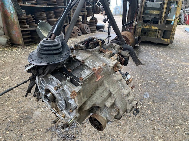 3242A027 MITSUBISHI Раздатка (коробка раздаточная) купить в Киев