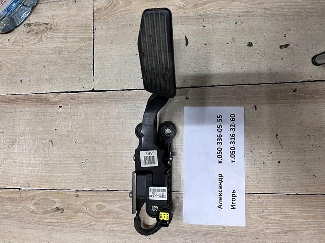 Педали газа 327002E300 HYUNDAI