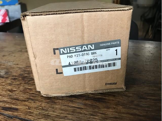 41060ZP025 NISSAN Передние тормозные колодки купить в Черновцы