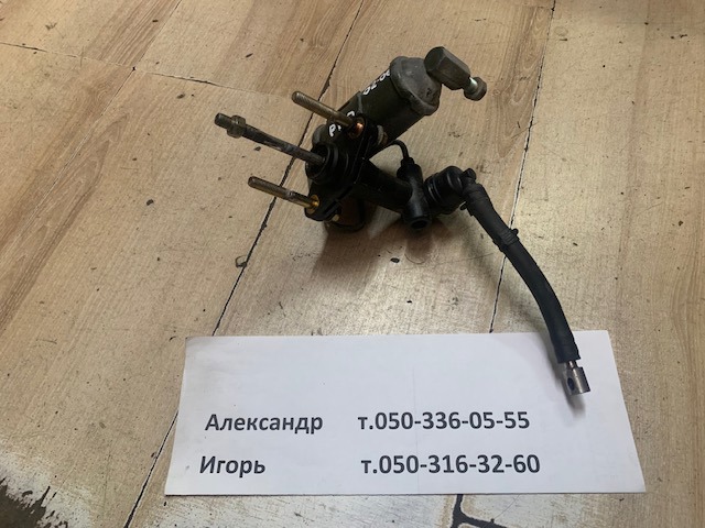 HYUNDAI 416103E000 Цилиндр сцепления главный в наличии Кривой Рог