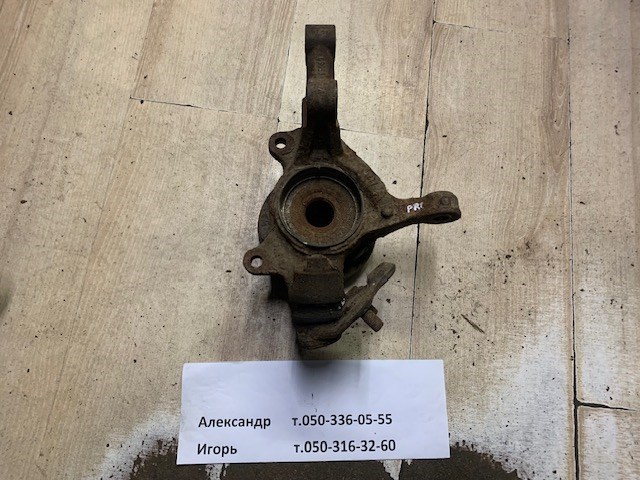 Цапфа поворотного кулака 4321105060 TOYOTA