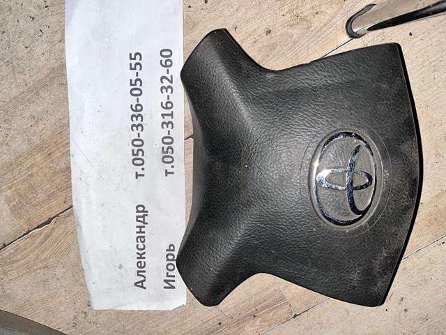 Подушка безопасности (airbag) водительская avensis t250 45130-05112-B0